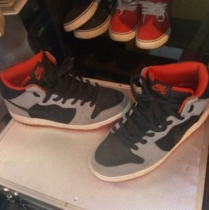 Nike Dunk SB Mid sz 10